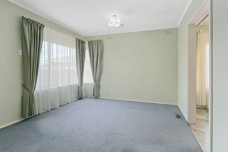Third view of Homely house listing, 5 Bailey Court, Campbellfield VIC 3061