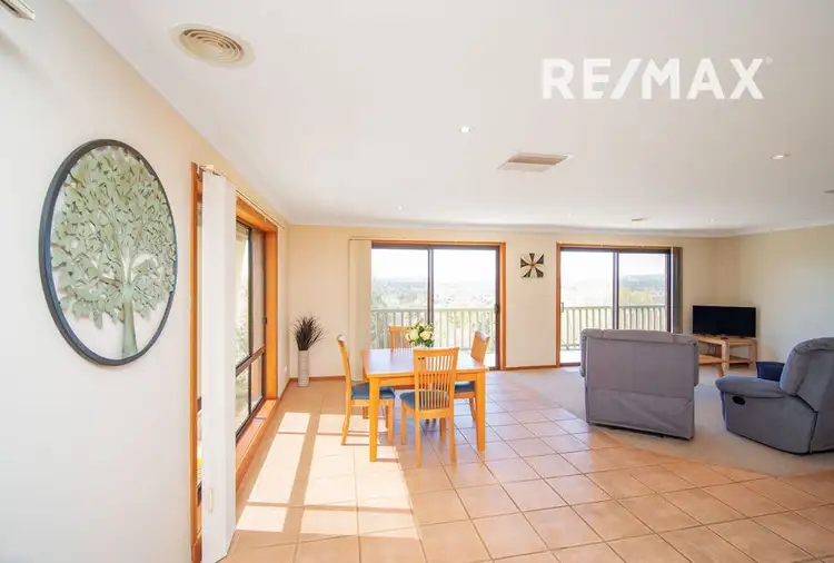 Fifth view of Homely house listing, 9 Baree Place, Kooringal NSW 2650