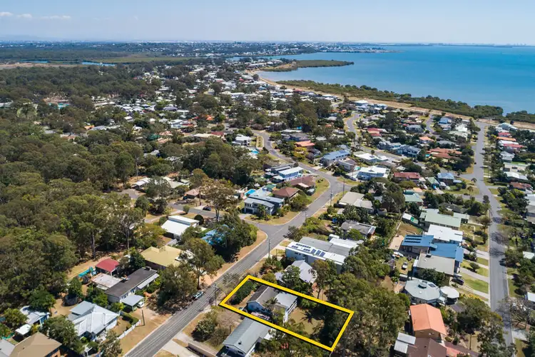33 Claremont Street, Birkdale QLD 4159