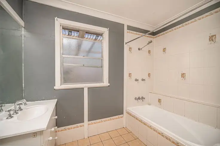 Fifth view of Homely house listing, 32 Enid Street, Armidale NSW 2350