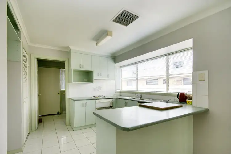 Second view of Homely house listing, 6 Vaughan Pl, Deniliquin NSW 2710