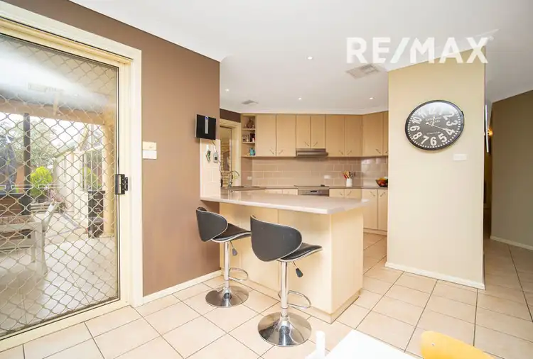 Fifth view of Homely house listing, 7 Gidgee Place, Glenfield Park NSW 2650