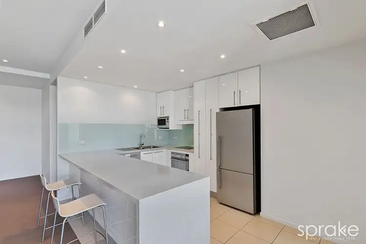 Fourth view of Homely unit listing, 6/625 Esplanade, Urangan QLD 4655