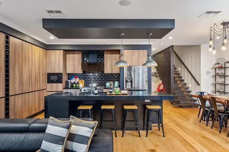 Third view of Homely house listing, 82 Kempsie Road, Upper Mount Gravatt QLD 4122