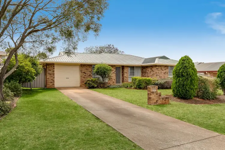 32 Cherokee Drive, Wilsonton QLD 4350