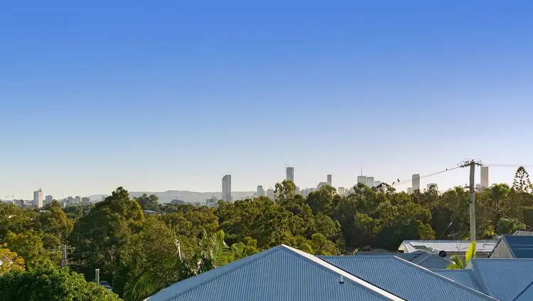 Fourth view of Homely house listing, 5 Marshall Avenue, Seven Hills QLD 4170