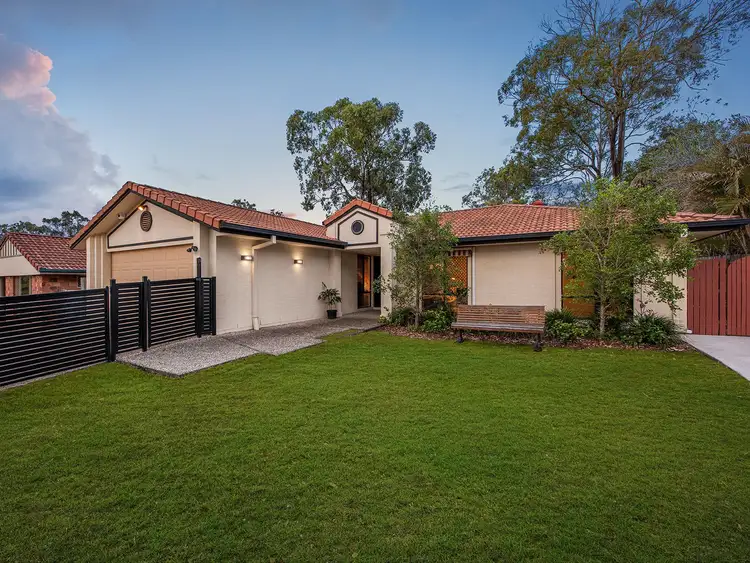 4 Benarkin St, Forest Lake QLD 4078