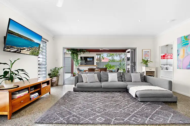 24 Chesney Street, Carina QLD 4152