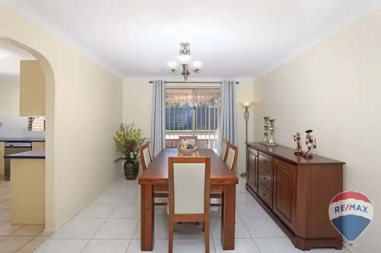 Sixth view of Homely house listing, 11 PRAIRIE GLEN, Claremont Meadows NSW 2747