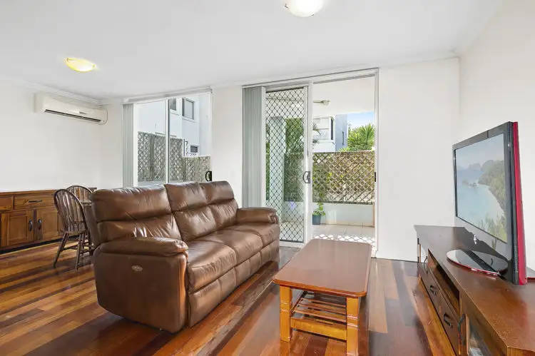 Second view of Homely unit listing, 6/124 Driftway Drive, Pemulwuy NSW 2145