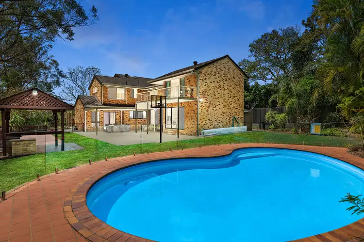 4 Cornwall Close (Private street at 30 Dorset Drive), Springwood QLD 4127