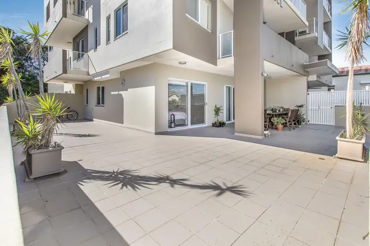 Third view of Homely unit listing, 1/26-30 Sydney St, Redcliffe QLD 4020