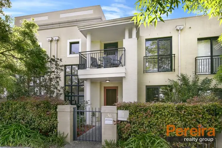 36 Parkside Crescent, Campbelltown NSW 2560