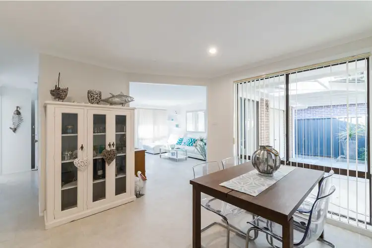 208 Walmer Avenue, Sanctuary Point NSW 2540