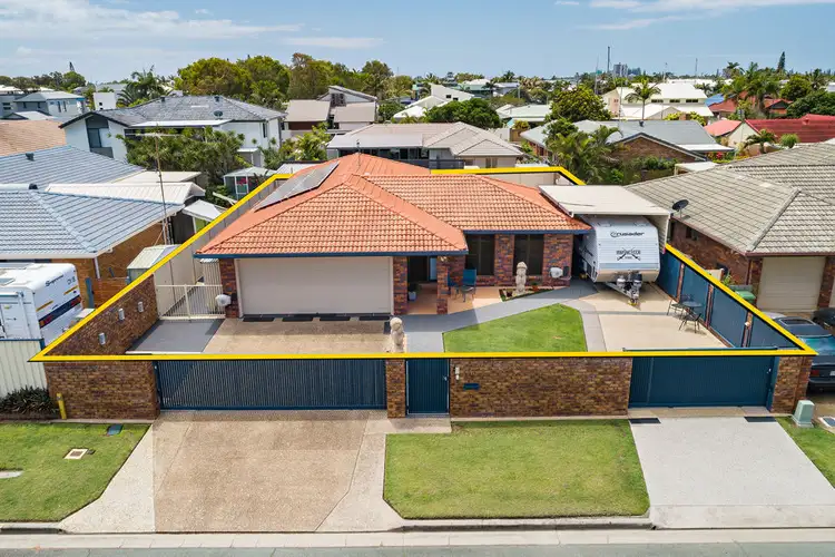 11 Murrindi Street, Minyama QLD 4575