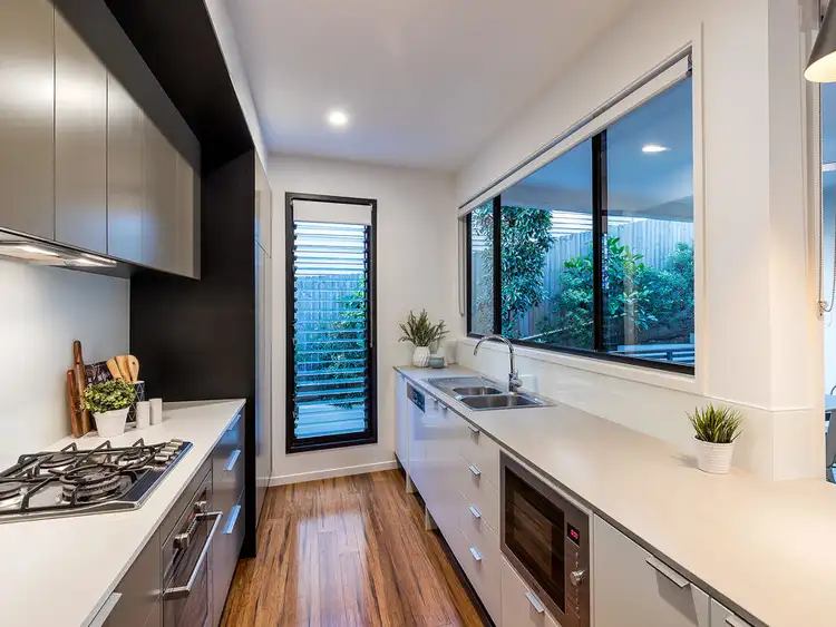 Sixth view of Homely townhouse listing, 4/74 Tarana St, Camp Hill QLD 4152