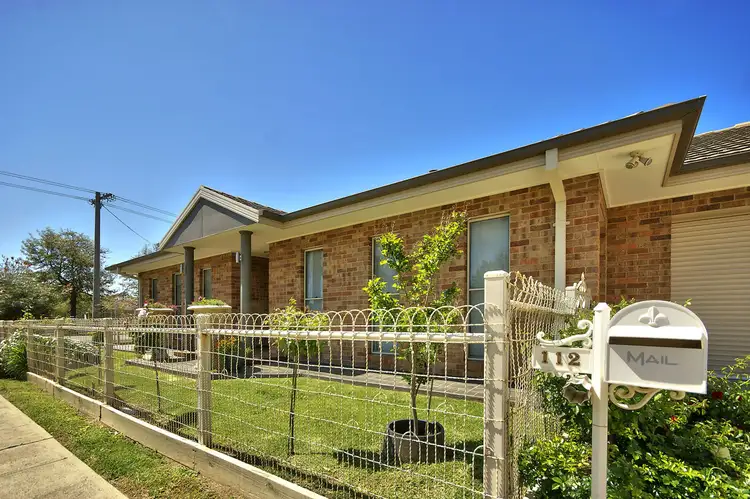 112 Junction Street, Deniliquin NSW 2710