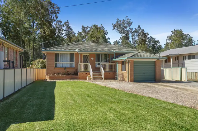 211 Geoffrey Road, Chittaway Point NSW 2261