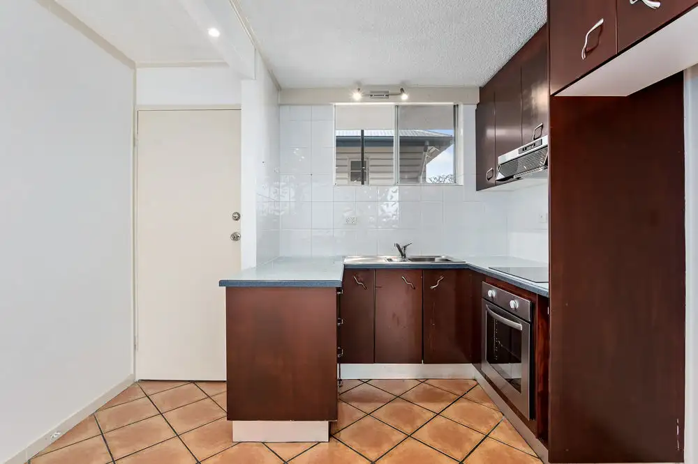 Main view of Homely unit listing, 2/5 Hardgrave Road, West End QLD 4101