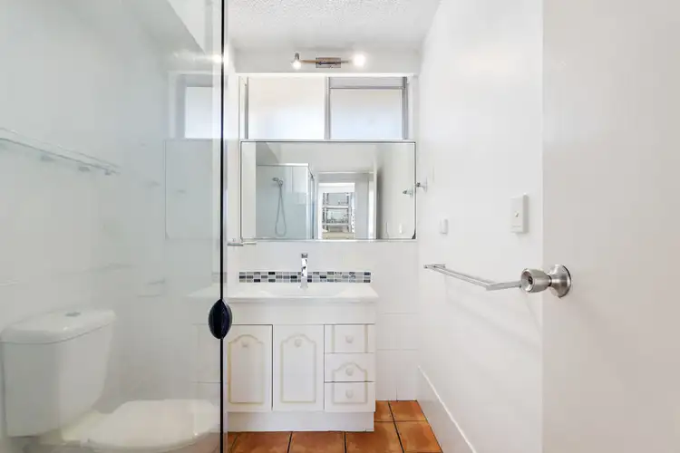 Fourth view of Homely unit listing, 2/5 Hardgrave Road, West End QLD 4101