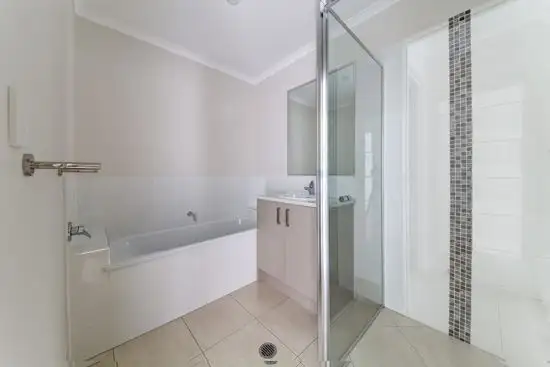 Fifth view of Homely house listing, 1/42 Bangalow Street, Morayfield QLD 4506