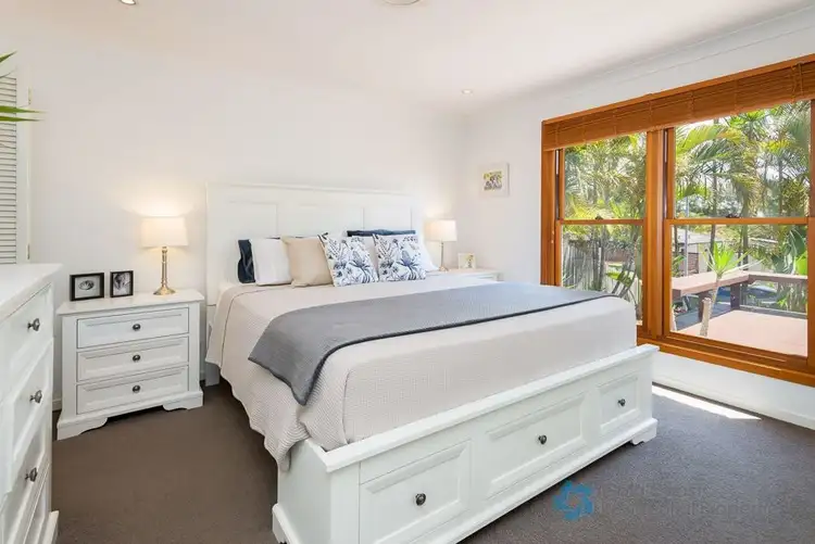 Sixth view of Homely house listing, 8 Berwick Court, Arundel QLD 4214