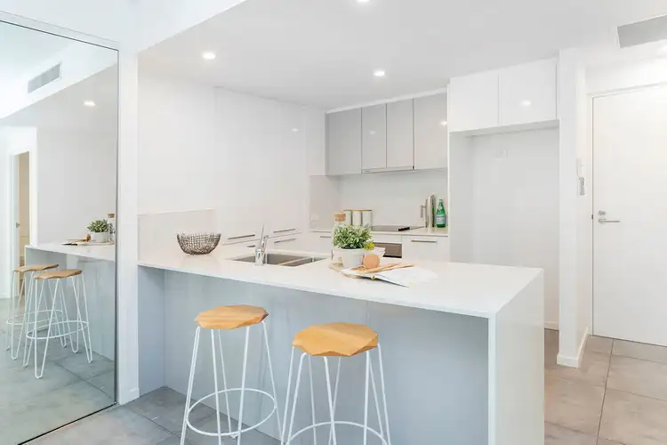 Fifth view of Homely unit listing, 4/24 Ernest Street, Morningside QLD 4170