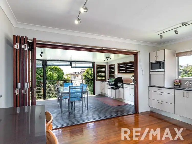 8 Silex St, Mansfield QLD 4122