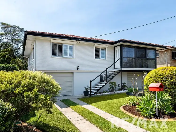 Third view of Homely house listing, 8 Silex St, Mansfield QLD 4122