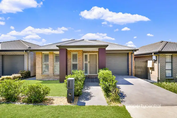 38 Jubilee Drive, Jordan Springs NSW 2747