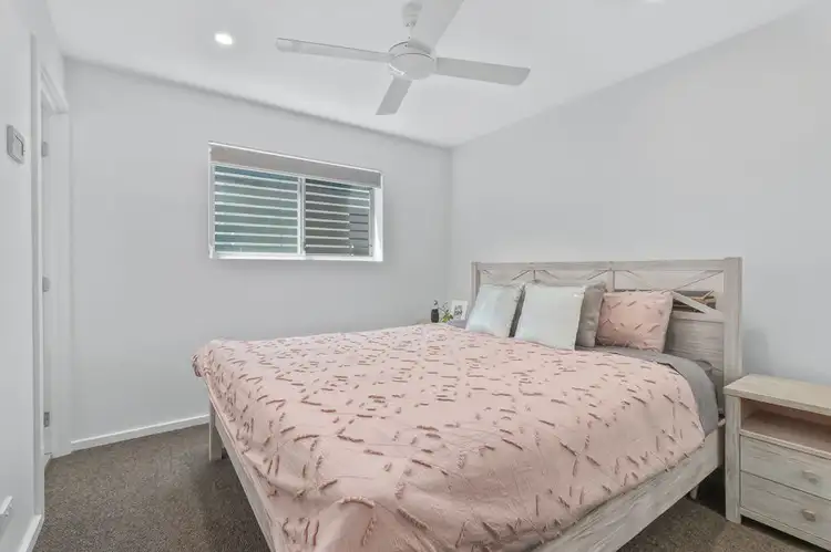 Sixth view of Homely unit listing, 3 / 19 Pickwick Street, Cannon Hill QLD 4170