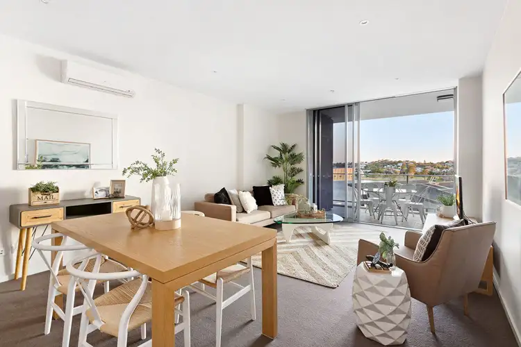 Second view of Homely unit listing, 4090/37C Harbour Road, Hamilton QLD 4007