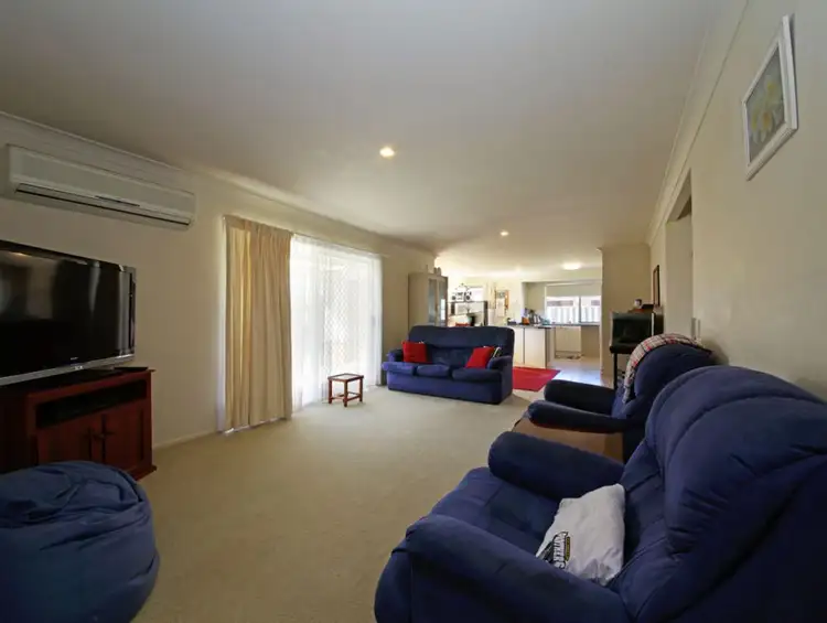 Third view of Homely house listing, 8 Johns Crescent, Boondall QLD 4034