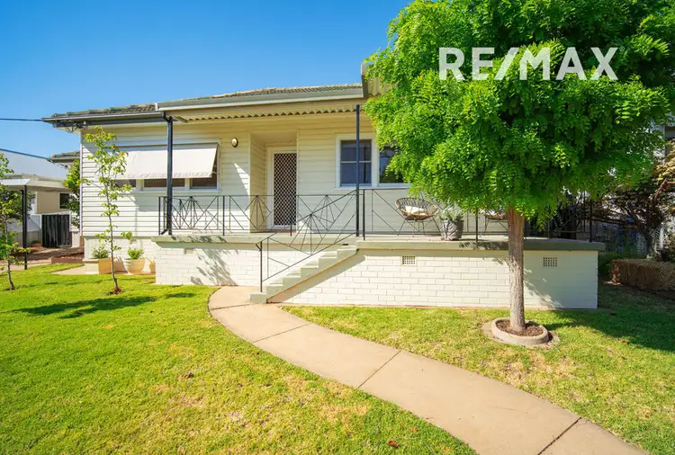 18 Blamey Street, Turvey Park NSW 2650