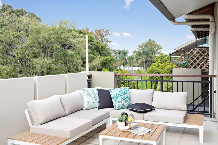 Second view of Homely unit listing, 21/1 Newstead Avenue, Newstead QLD 4006