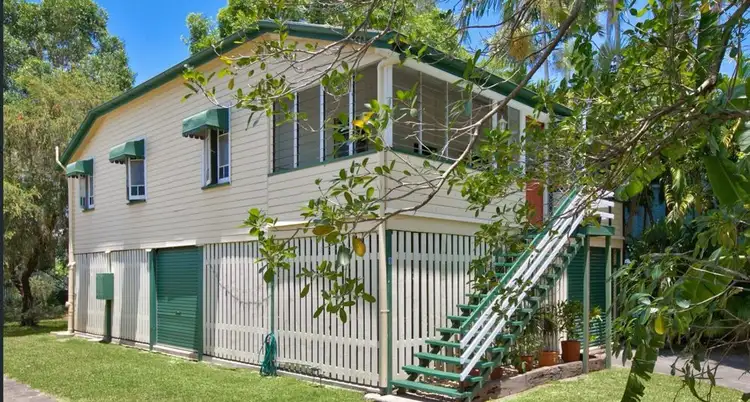 9/31 Cochrane Street, Mooroobool QLD 4870