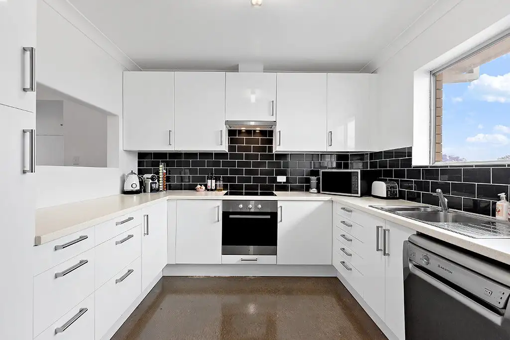 Main view of Homely unit listing, 6/19 Olive Street, Morningside QLD 4170