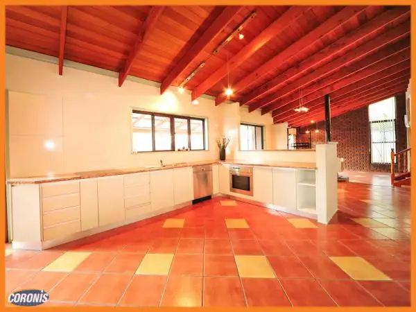 Fifth view of Homely house listing, 4 Inkerman Court, Carindale QLD 4152