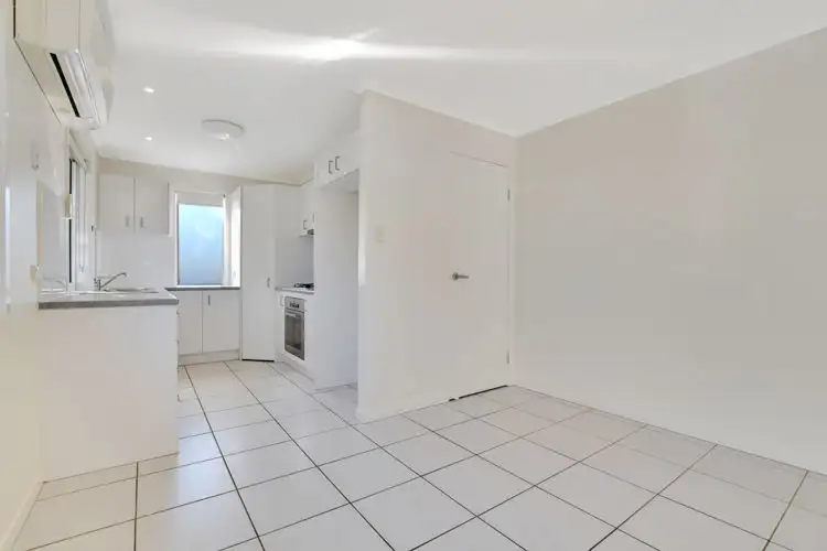 Third view of Homely unit listing, 3/10-12 Norman Avenue, Maroochydore QLD 4558