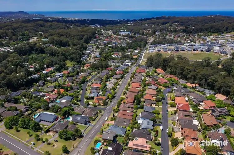 Second view of Homely semi-detached listing, 8B Kings Avenue, Terrigal NSW 2260