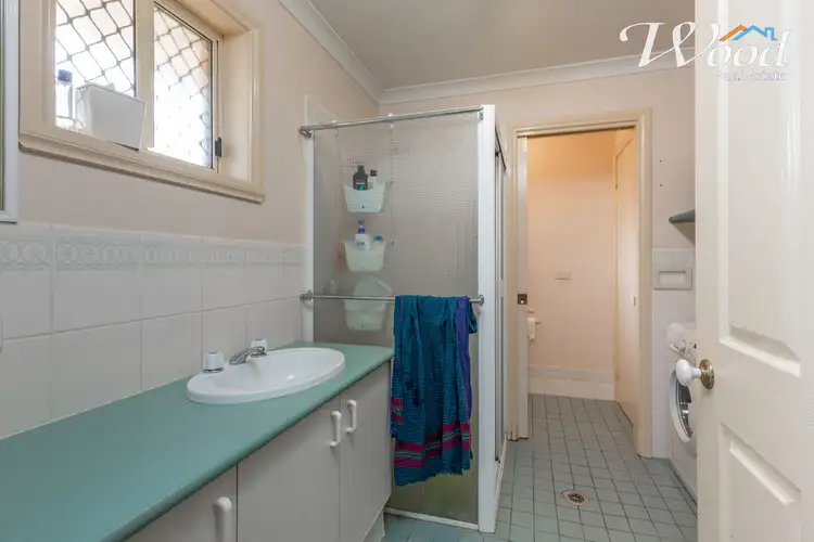 Seventh view of Homely unit listing, 4/2 Owen Court, Lavington NSW 2641