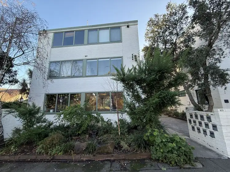 1/831 Park Street, Brunswick VIC 3056
