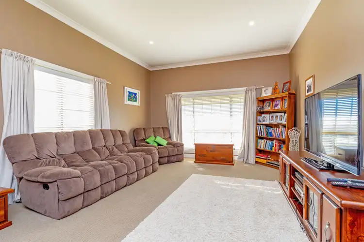 Sixth view of Homely house listing, 5 Cassia Way, Junee NSW 2663