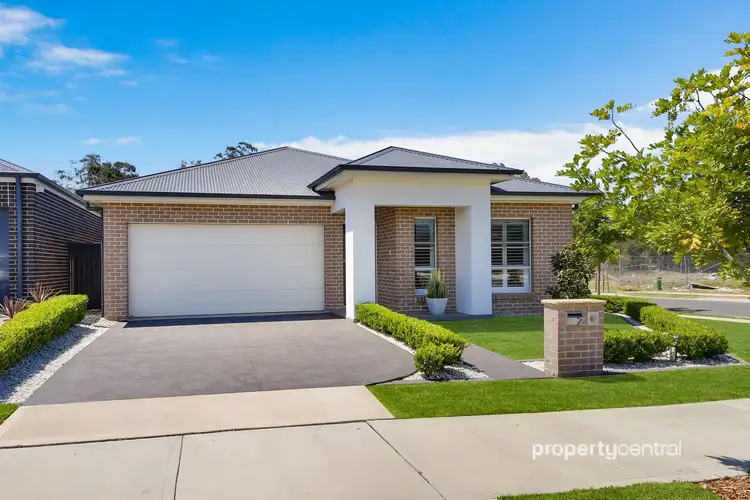 2 Munro Place, Jordan Springs NSW 2747