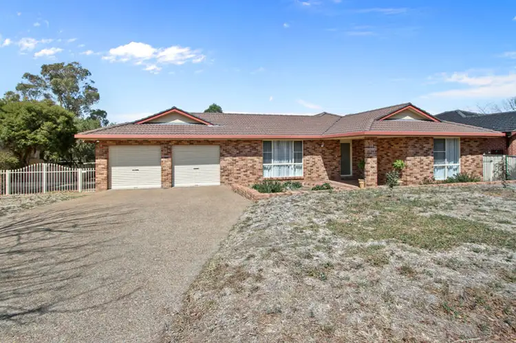 Main view of Homely house listing, 33 Overlanders Way, Tamworth NSW 2340