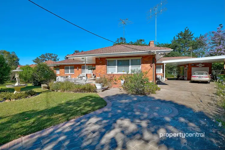 27 Hornseywood Avenue, Penrith NSW 2750