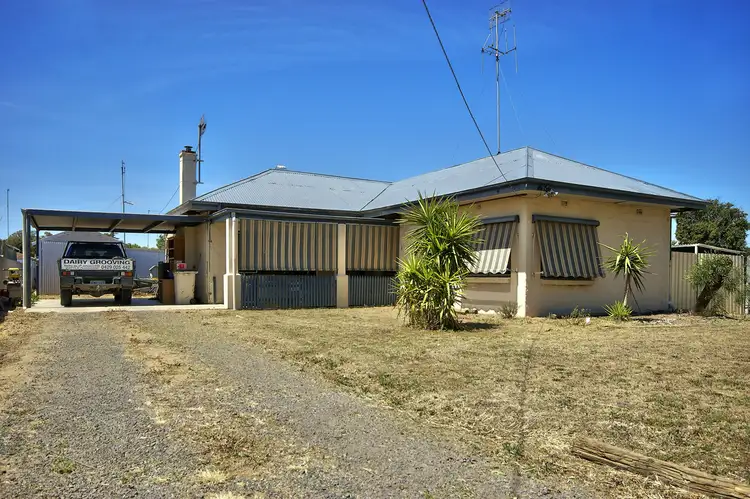 403 Henry Street, Deniliquin NSW 2710