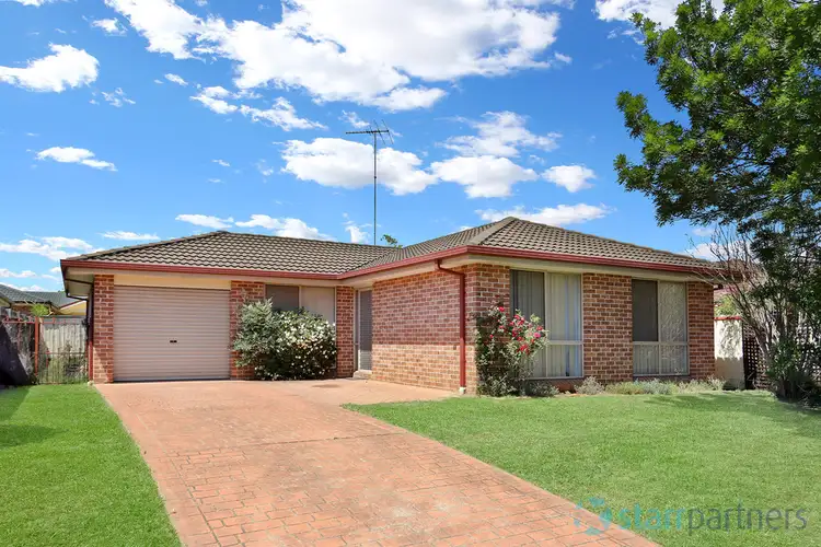 14 Fan Way, Stanhope Gardens NSW 2768