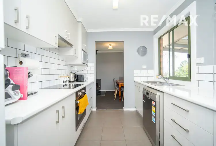 Third view of Homely house listing, 101 Leavenworth Drive, Mount Austin NSW 2650