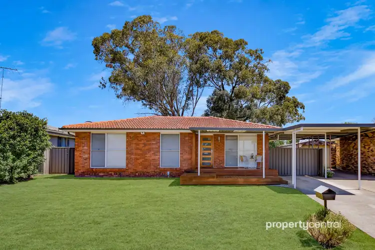 28 Stoke Crescent, South Penrith NSW 2750